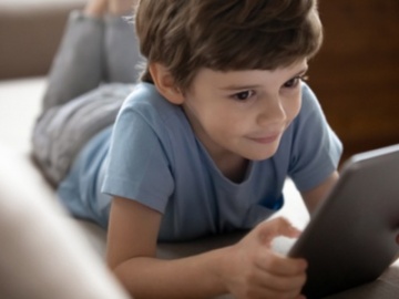 Anne Babalar Dikkat! Çocuğunuz Bunları Yapıyorsa Dijital Bağımlılığı Olabilir