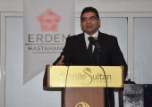 Erdem Ailesi'nin Tıp Bayramı Kutlaması Erdem Ailesi'nin Tıp Bayramı Kutlaması
