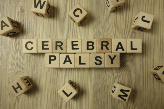 Serebral Palsi Nedir? Belirtileri, Nedenleri ve Tedavisi